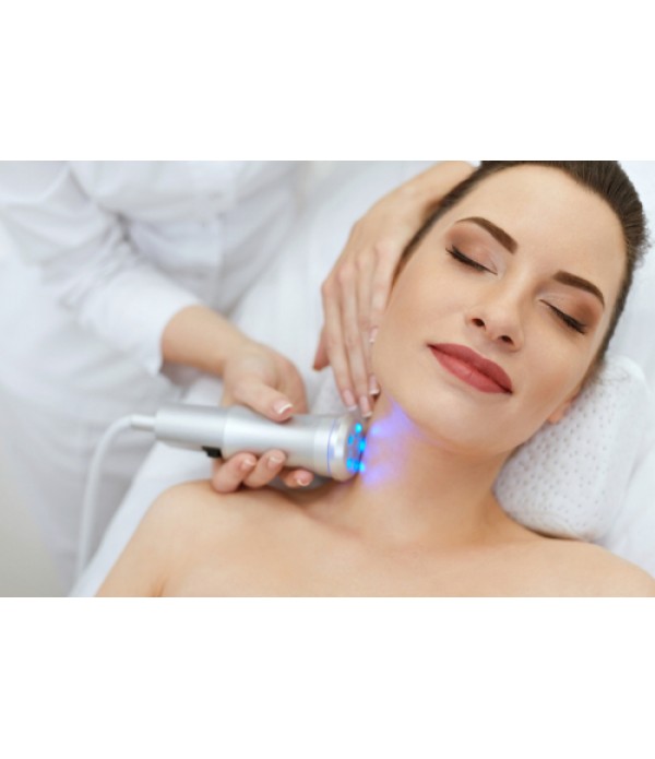 Light therapy acne treatment